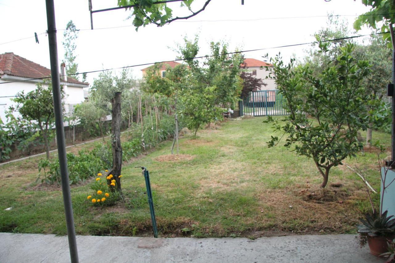 Shtepi Pushimi Apartment Durres Exterior photo