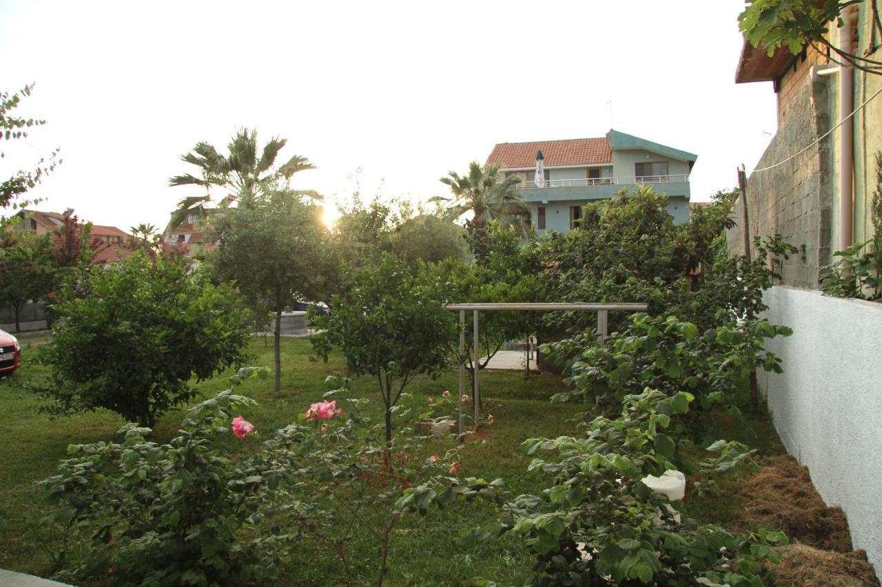 Shtepi Pushimi Apartment Durres Exterior photo